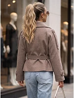 Krátky dámsky kabát s dvoma radmi gombíkov a opaskom, béžový, FashionStreet NY0793 Krátky dámsky kabát s dvoma radmi gombíkov a opaskom, béžový, FashionStreet NY0793