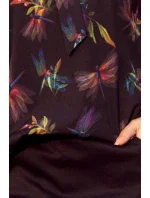 Dámska tmavo modrá blúzka s viazaním v prednej časti a so vzorom farebných vážok model 6356825 Dámska tmavo modrá blúzka s viazaním v prednej časti a so vzorom farebných vážok model 6356825