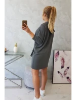 Šaty s kapucňou v grafitovej farbe