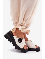 Eleganckie Skórzane Klapki Damskie Na Koturnie Z Ozdobą Artiker 56C1585 Beżowe