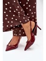 Lakierowane Czółenka Na Szpilce Ze Złotą Klamrą Bordowe Vivae