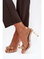 Sandále na podpätku model 225140 Vykročte štýlovo