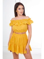 Vyšívaná súprava s horčicovou blúzkou s bodkami