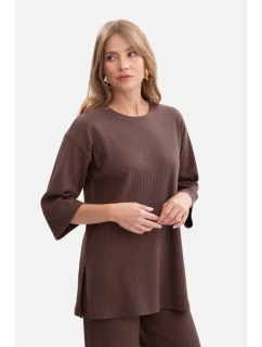 B301 Rebrovaný pletený top - hnedý