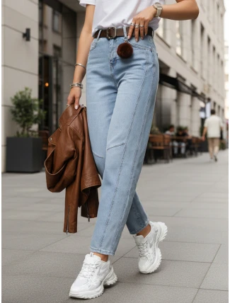Dámske džínsy balónového strihu s opaskom FashionStreet UY2881 Dámske džínsy balónového strihu s opaskom FashionStreet UY2881