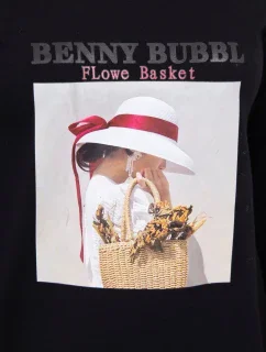 Šaty s potlačou koša čiernej