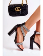 Skórzane Sandałki Na Obcasie Z Cyrkoniami Lewski Shoes 3239 Czarne