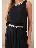 Dámska súprava z viskózy s vrchným dielom bez rukávov a širokými nohavicami s ozdobným lemovaním čierna