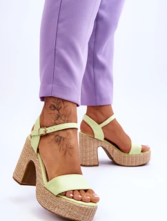 Wygodne Zamszowe Sandały Na Masywnym Słupku Jasnozielone Elishia