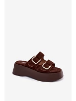 Žabky model 228976 Krok vo veľkom štýle Žabky model 228976 Krok vo veľkom štýle