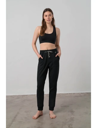 Vamp - Pohodlné dámske tepláky 17259 - Vamp Vamp - Pohodlné dámske tepláky 17259 - Vamp