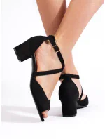 Pohodlné dámske čierne sandále na širokom podpätku Pohodlné dámske čierne sandále na širokom podpätku