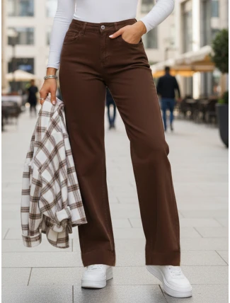 Dámske džínsy s vysokým pásom a širokými nohavicami hnedé FashionStreet UY2877 Dámske džínsy s vysokým pásom a širokými nohavicami hnedé FashionStreet UY2877