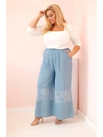Plus veľkosť dámske široké nohavice s etnickou výšivkou svetlo denim