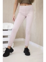 Bavlnené nohavice s vreckami v zadnej časti tmavo púdrovo ružovej farby Bavlnené nohavice s vreckami v zadnej časti tmavo púdrovo ružovej farby