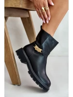 Dámske kožené členkové topánky s remienkom zateplené GOE Black