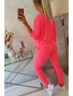 Sada s ružovou neónovou potlačou Queen