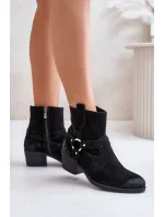 Topánky na podpätku model 201177 Krok vo veľkom štýle