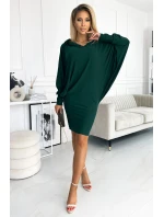 Dámske netopierie šaty vo fľaškovo zelenej farbe s kapucňou 400-1 Dámske netopierie šaty vo fľaškovo zelenej farbe s kapucňou 400-1