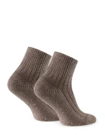 Vlnená stielka s ABS 189