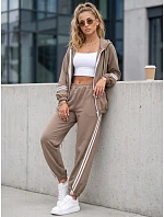 Dámska tepláková súprava s kapucňou a pruhmi Fango FashionStreet AY1217 Dámska tepláková súprava s kapucňou a pruhmi Fango FashionStreet AY1217