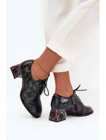 Skórzane Lakierowane Półbuty Damskie Na Obcasie Z Kryształkami Artiker 57C0072 Szare