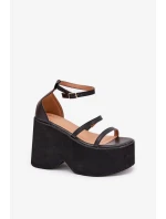 Topánky na podpätku 2806 black - Krok vo veľkom štýle Topánky na podpätku 2806 black - Krok vo veľkom štýle