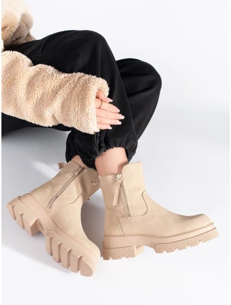 Jedinečné hnedé členkové topánky na plochom podpätku pre ženy Jedinečné hnedé členkové topánky na plochom podpätku pre ženy