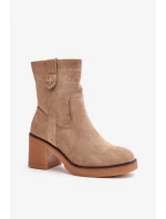 Topánky na podpätku model 201540 Krok vo veľkom štýle