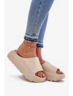 Dámske penové papuče na platforme Beige Xalvania Dámske penové papuče na platforme Beige Xalvania