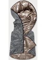 Rozšírená obojstranná dámska vesta vo farbe cappuccino (B8006-12) Rozšírená obojstranná dámska vesta vo farbe cappuccino (B8006-12)