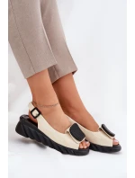 Skórzane Lakierowane Sandały Damskie Na Koturnie z Ozdobą Artiker 56C1567 Beżowe