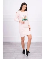 Šaty s potlačou lásky v púdrovo ružovej farbe Šaty s potlačou lásky v púdrovo ružovej farbe