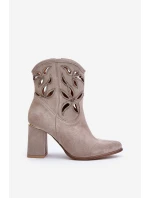 Zamszowe Ażurowe Botki Na Słupku Lewski 3629 Cappucino