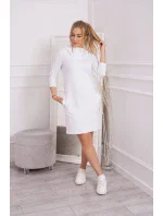 Šaty s kapucňou a vreckami biele