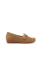 Praktické hnedé dámske mokasíny na platforme Praktické hnedé dámske mokasíny na platforme