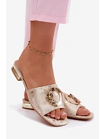 Dámské pantofle na ploché podrážce s ozdobou KV61-6025 Zlaté