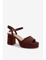 Dámské sandály na podpatku z eko semiše čokoládové Iserelle