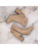 Dámske zateplené semišové čižmy na podpätku W SAN24B béžové - M.Daszynski Dámske zateplené semišové čižmy na podpätku W SAN24B béžové - M.Daszynski