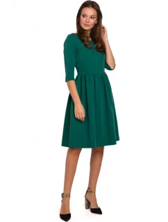 K010 Priliehavé šaty s naberaným pásom - zelené