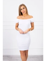 Pruhované šaty s volánikmi bielej