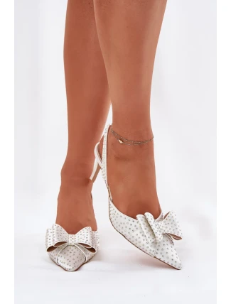 Lodičky s ihlovým podpätkom model 213879 Krok vo veľkom štýle