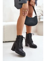 Ocieplane Botki Na Słupku Ze Złotym Detalem Czarne Ivarisse