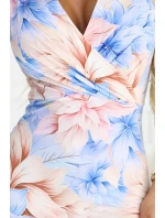 379-7 BOYKA Priliehavé midi šaty s obálkovým výstrihom - modré a béžové kvety