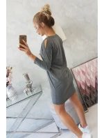 Šaty s potlačou košíka v grafitovej farbe