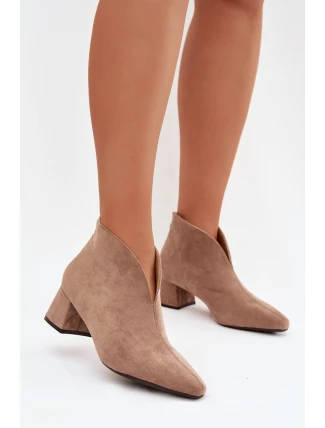 Dámské kotníkové boty na klínku s prošitím béžové Darlisse