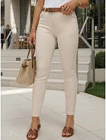 Dámske úzke džínsy s vysokým pásom a opaskom ecru FashionStreet UY3053 Dámske úzke džínsy s vysokým pásom a opaskom ecru FashionStreet UY3053