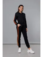 Čierno-oranžový dámsky teplákový komplet s lampasmi (KK0057) Čierno-oranžový dámsky teplákový komplet s lampasmi (KK0057)