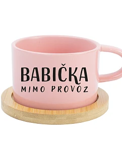 BABIČKA MIMO PROVOZ – ružový hrnček s makrónkou, 200 ml