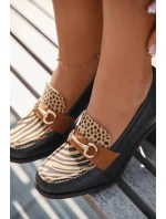 Półbuty Damskie Na Słupku Z Tłoczeniem I Złotym Detalem Czarno-Beżowe Novella